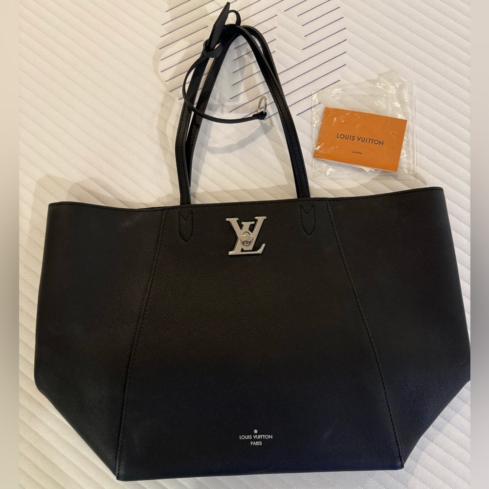 Louis Vuitton Lockme Cabas black handbag - new unused